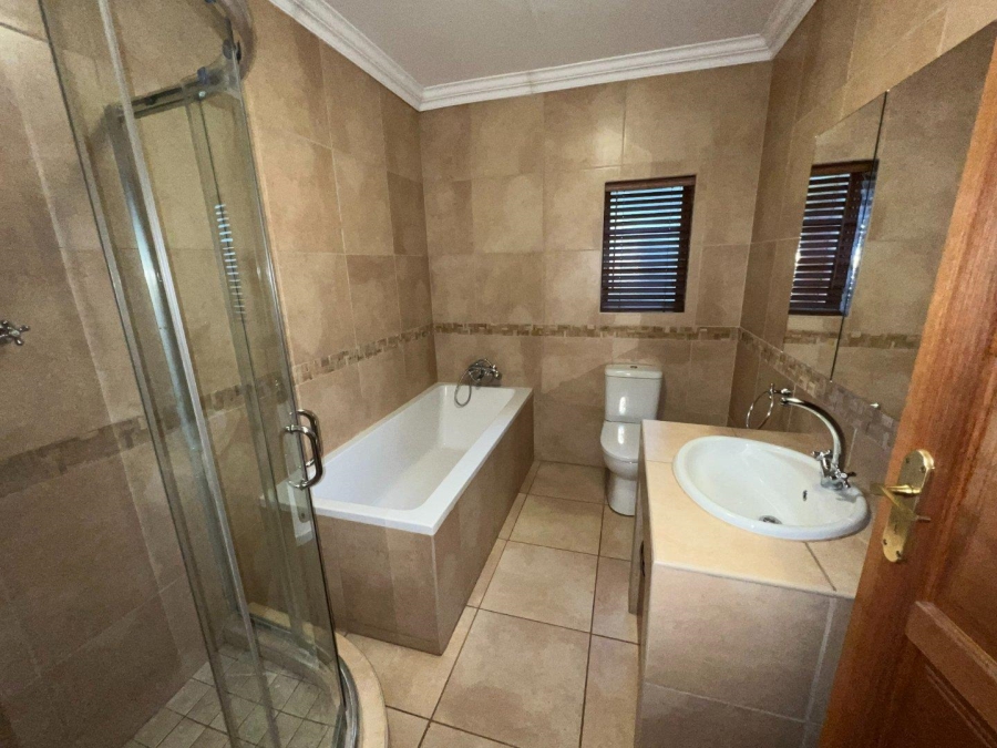 To Let 2 Bedroom Property for Rent in Die Bult North West